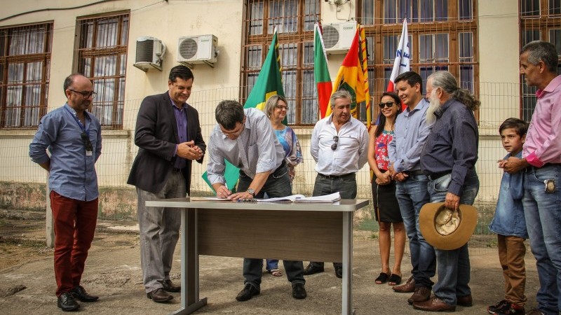 Ordem de Início para reforma no prédio do Instituto de Educação Ponche Verde foi assinada na manhã deste sábado