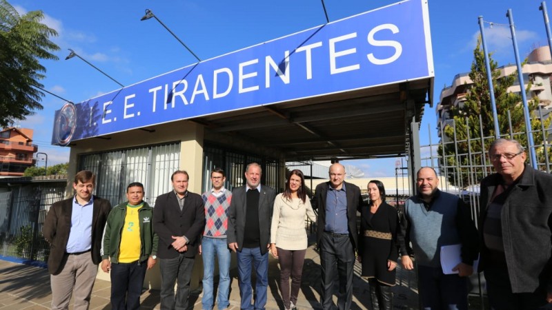 Instituto Estadual de Educação Tiradentes de Nova Prata receberá investimento de R$ 1 milhão para obras.