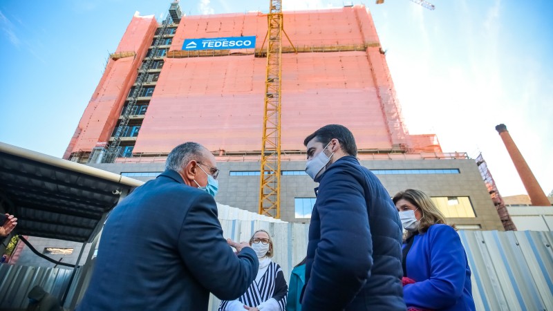 visita obras Hospital Nora Teixeira
