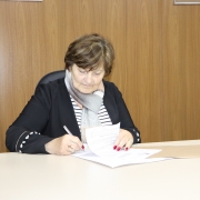 Assinatura dos convênios ocorreu entre o secretário Volnei Minozzo e os prefeitos municipais (27)