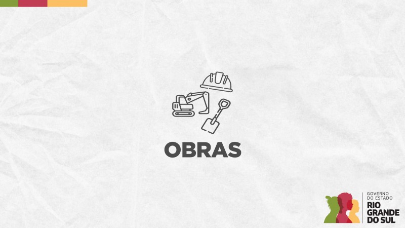 Card cinza com um letreiro escrito "obras" ao centro e o logo do governo no canto inferior direito.